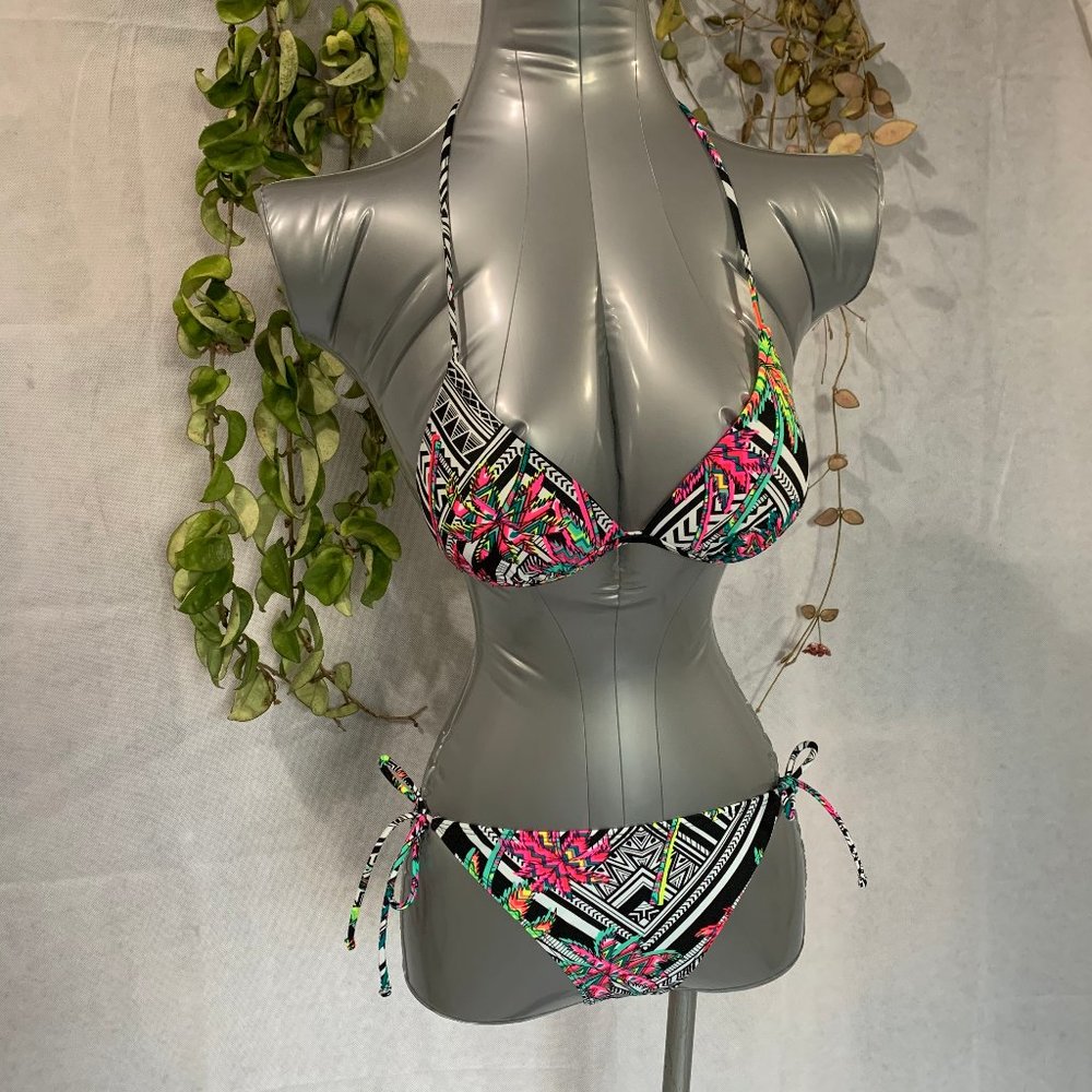 🌀 No Boudaries String Bikini Top & Bottom